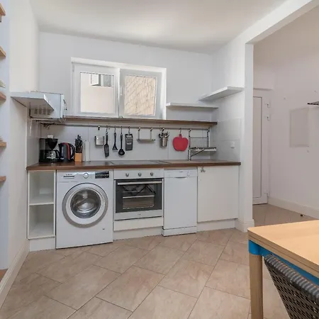 Bella Vista Kth Трогир