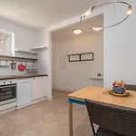 Apartment Bella Vista Kth *