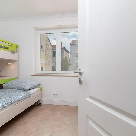 Bella Vista Kth تروغير